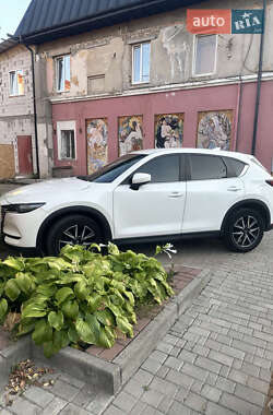 Позашляховик / Кросовер Mazda CX-5 2017 в 