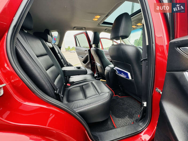 Внедорожник / Кроссовер Mazda CX-5 2016 в Кременчуге