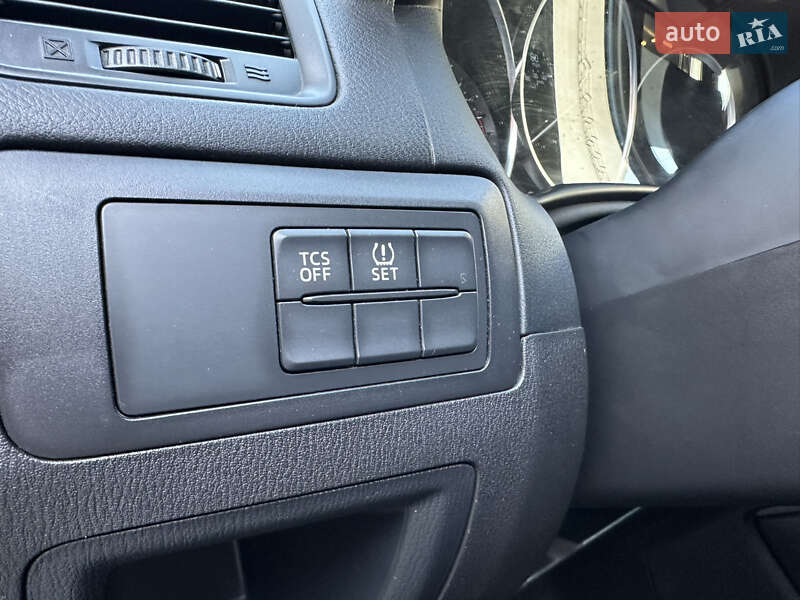 Внедорожник / Кроссовер Mazda CX-5 2016 в Киеве