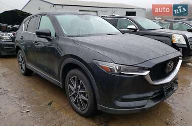 Внедорожник / Кроссовер Mazda CX-5 2018 в 