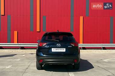 Позашляховик / Кросовер Mazda CX-5 2014 в 