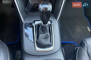 Позашляховик / Кросовер Mazda CX-5 2014 в 