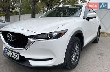 Внедорожник / Кроссовер Mazda CX-5 2017 в 
