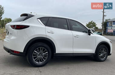 Внедорожник / Кроссовер Mazda CX-5 2017 в 