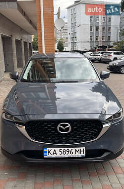 Позашляховик / Кросовер Mazda CX-5 2023 в 