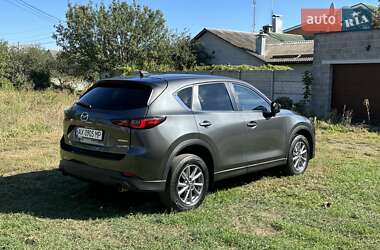 Позашляховик / Кросовер Mazda CX-5 2022 в 