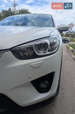 Позашляховик / Кросовер Mazda CX-5 2012 в 