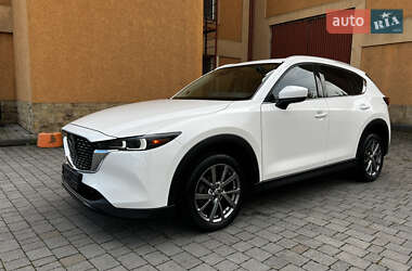 Позашляховик / Кросовер Mazda CX-5 2022 в 