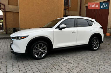 Позашляховик / Кросовер Mazda CX-5 2022 в 