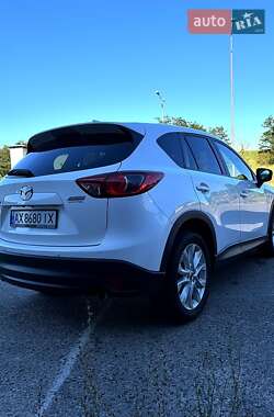 Позашляховик / Кросовер Mazda CX-5 2013 в 