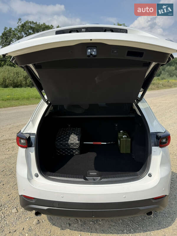 Внедорожник / Кроссовер Mazda CX-5 2023 в Черновцах фото 12 Внедорожник / Кроссовер Mazda CX-5 2023 в Черновцах