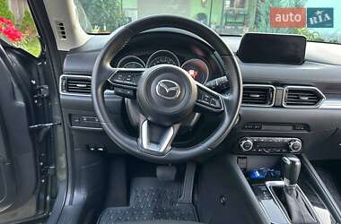 Позашляховик / Кросовер Mazda CX-5 2018 в 