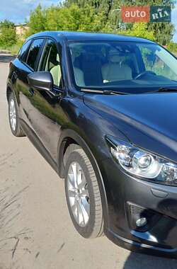 Позашляховик / Кросовер Mazda CX-5 2014 в 