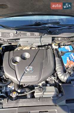 Позашляховик / Кросовер Mazda CX-5 2014 в 