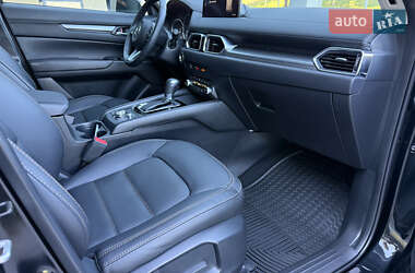 Позашляховик / Кросовер Mazda CX-5 2023 в 