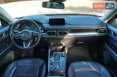 Позашляховик / Кросовер Mazda CX-5 2017 в 