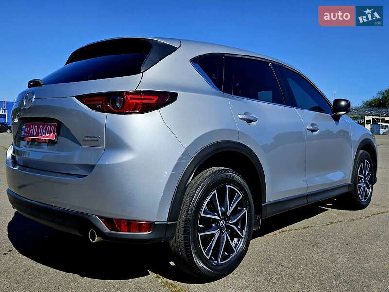 Позашляховик / Кросовер Mazda CX-5 2017 в Дніпрі
