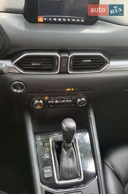 Внедорожник / Кроссовер Mazda CX-5 2018 в 
