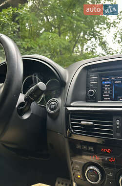 Позашляховик / Кросовер Mazda CX-5 2013 в 