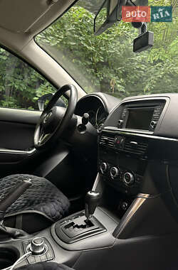 Позашляховик / Кросовер Mazda CX-5 2013 в 