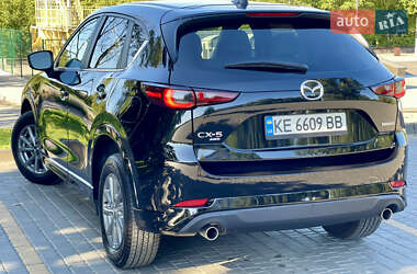 Позашляховик / Кросовер Mazda CX-5 2024 в 