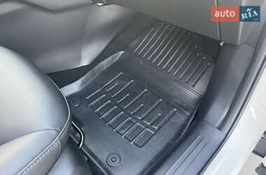 Позашляховик / Кросовер Mazda CX-5 2022 в 
