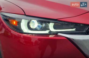 Позашляховик / Кросовер Mazda CX-5 2022 в 