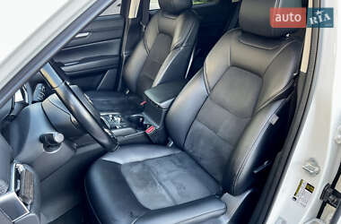 Позашляховик / Кросовер Mazda CX-5 2017 в 