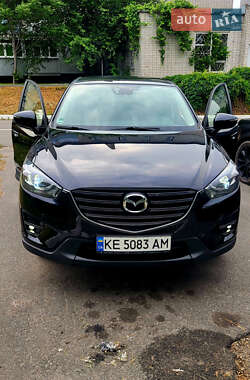 Позашляховик / Кросовер Mazda CX-5 2015 в 