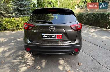 Внедорожник / Кроссовер Mazda CX-5 2016 в 