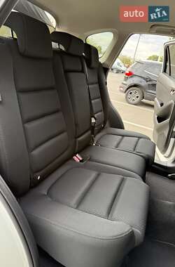 Позашляховик / Кросовер Mazda CX-5 2017 в 
