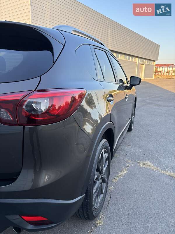 Позашляховик / Кросовер Mazda CX-5 2016 в Дніпрі
