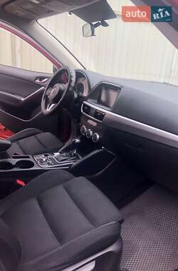 Внедорожник / Кроссовер Mazda CX-5 2016 в 