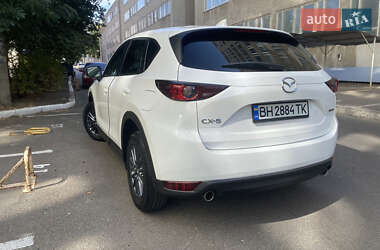 Позашляховик / Кросовер Mazda CX-5 2020 в 