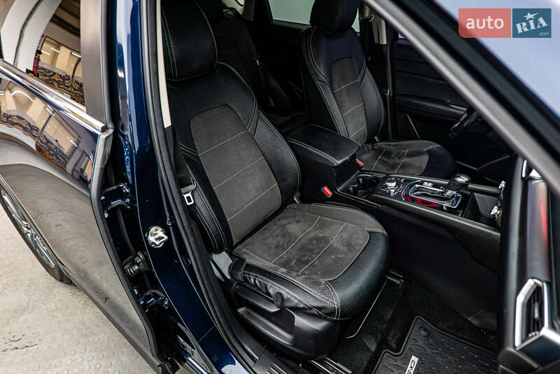 Внедорожник / Кроссовер Mazda CX-5 2019 в Киеве