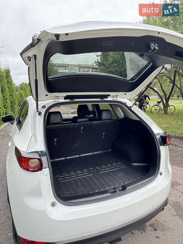 Внедорожник / Кроссовер Mazda CX-5 2018 в Емильчине