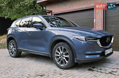 Позашляховик / Кросовер Mazda CX-5 2020 в 