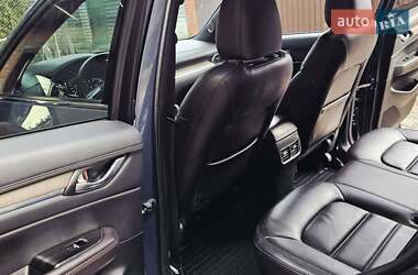 Позашляховик / Кросовер Mazda CX-5 2020 в 