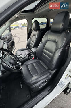 Внедорожник / Кроссовер Mazda CX-5 2018 в 