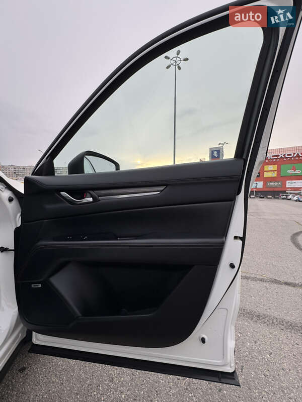 Внедорожник / Кроссовер Mazda CX-5 2018 в Харькове