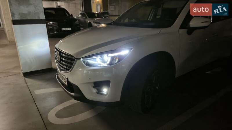 Позашляховик / Кросовер Mazda CX-5 2015 в Львові