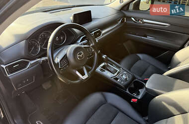 Позашляховик / Кросовер Mazda CX-5 2019 в 