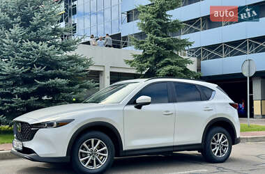 Внедорожник / Кроссовер Mazda CX-5 2023 в 