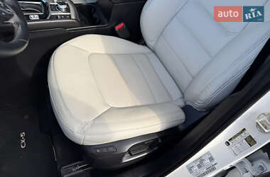 Внедорожник / Кроссовер Mazda CX-5 2023 в 