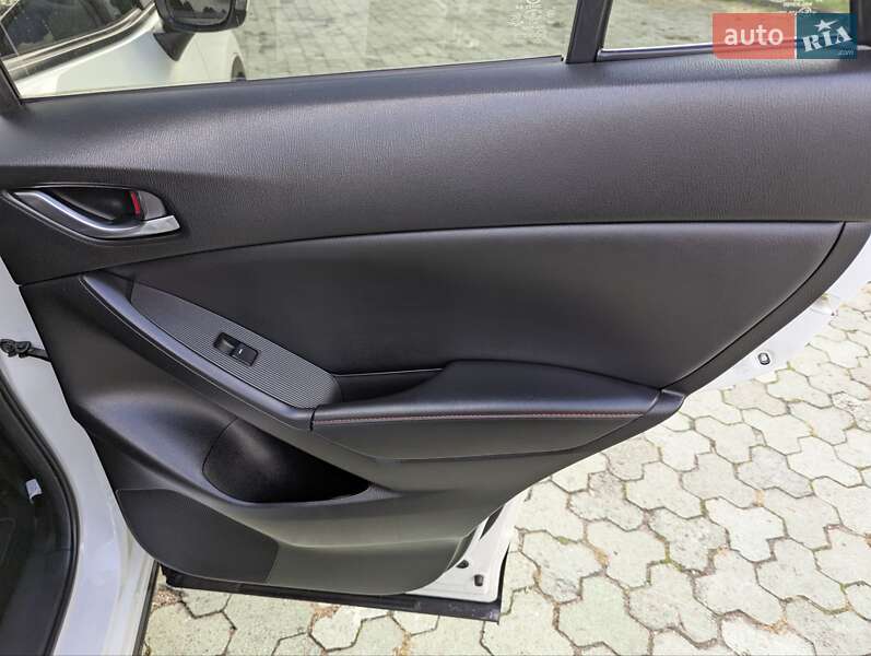 Позашляховик / Кросовер Mazda CX-5 2014 в Дубні