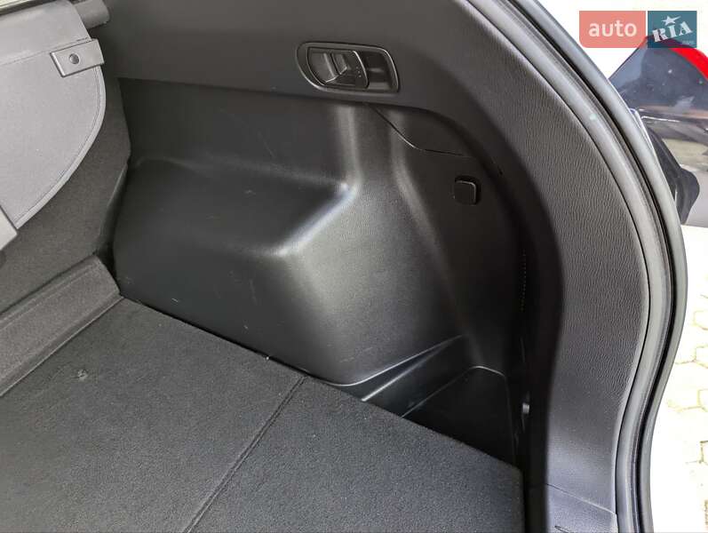 Позашляховик / Кросовер Mazda CX-5 2014 в Дубні