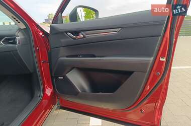 Внедорожник / Кроссовер Mazda CX-5 2017 в 