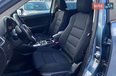 Позашляховик / Кросовер Mazda CX-5 2015 в 