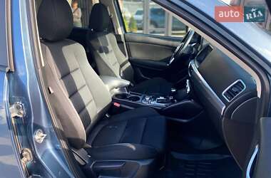 Позашляховик / Кросовер Mazda CX-5 2015 в 