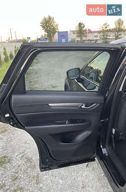 Внедорожник / Кроссовер Mazda CX-5 2018 в 